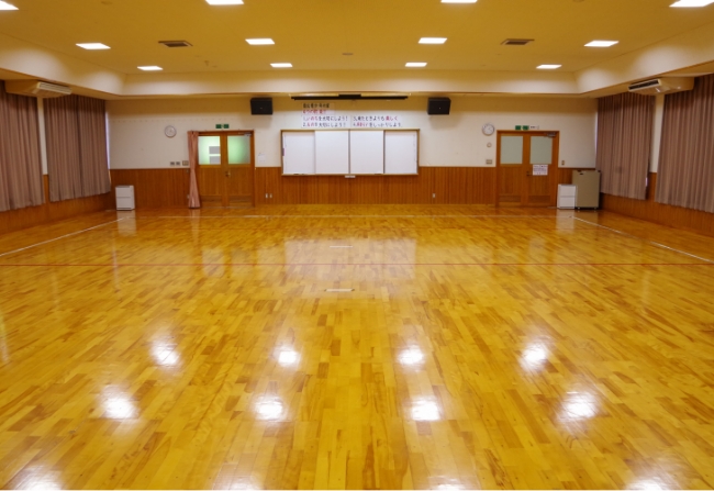 研修棟 内部02